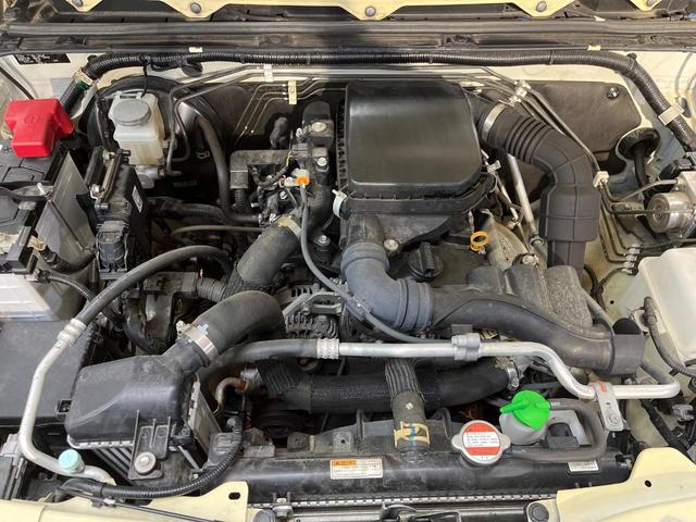 ジムニー XC 4WD メモリーナビ セーフティサポート シートヒーター 禁煙車 スマートキー LEDヘッド オートライト ハイビームアシスト オートエアコン クルーズコントロール バニティミラー(18枚目)
