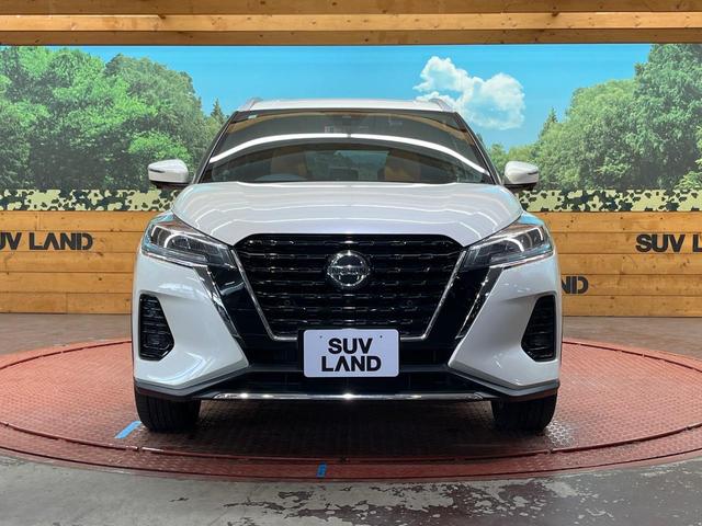 キックス Ｘ　ツートーンインテリアエディション　純正９型ナビ　アラウンドビューモニター　デジタルミラー　プロパイロット　ドライブレコーダー　禁煙車　ＥＴＣ　レザー調シート　シートヒーター　ＬＥＤヘッド　オートライト　ハイビームアシスト　インテリキー（14枚目）