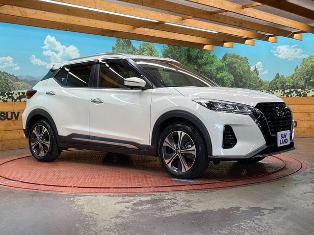 キックス Ｘ　ツートーンインテリアエディション　純正９型ナビ　アラウンドビューモニター　デジタルミラー　プロパイロット　ドライブレコーダー　禁煙車　ＥＴＣ　レザー調シート　シートヒーター　ＬＥＤヘッド　オートライト　ハイビームアシスト　インテリキー（16枚目）