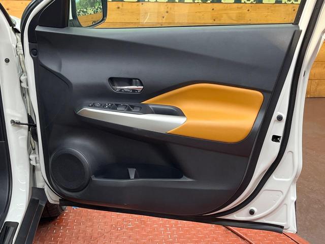 キックス Ｘ　ツートーンインテリアエディション　純正９型ナビ　アラウンドビューモニター　デジタルミラー　プロパイロット　ドライブレコーダー　禁煙車　ＥＴＣ　レザー調シート　シートヒーター　ＬＥＤヘッド　オートライト　ハイビームアシスト　インテリキー（53枚目）