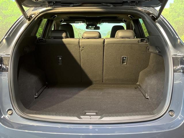 CX-5 XD スポーツアピアランス 4WD サンルーフ BOSE 10.25型マツダコネクト スマートブレーキサポート レーダークルーズ 全周囲カメラ フルセグ 黒革シート 全席シートヒーター ETC ワイヤレス充電 LEDヘッド(10枚目)