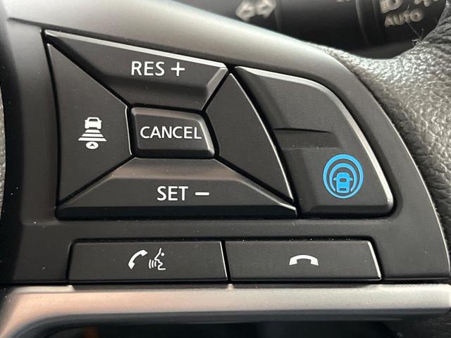 キックス X 純正SDナビ 全周囲カメラ セーフティアシスト プロパイロット 禁煙車 ハーフレザーシート シートヒーター デジタルルームミラー ドラレコ コーナーセンサー スマートキー LEDヘッド ルーフレール(6枚目)