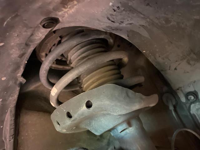 XV 2.0i アイサイト プラウドエディション 4WD 純正ナビ バックカメラ アイサイトVer3 レーダークルーズ 禁煙車 ドラレコ 前席パワーシート コーナーセンサー スマートキー HIDヘッド ビルトインETC オートハイビーム 車線逸脱警報(20枚目)