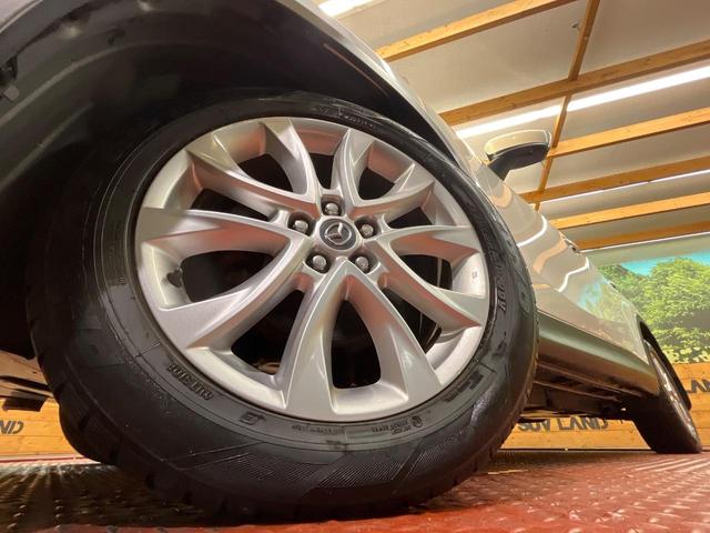 CX-5 XD Lパッケージ 4WD 純正ナビ サイド・バックカメラ 本革シート 衝突軽減ブレーキ 禁煙車 前席シートヒーター 運転席パワーシート スマートキー HIDヘッド ETC オートライト 純正19インチアルミ(12枚目)