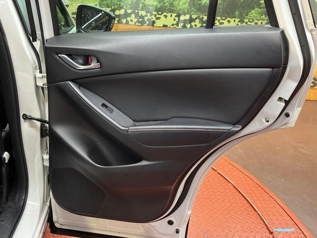 CX-5 XD Lパッケージ 4WD 純正ナビ サイド・バックカメラ 本革シート 衝突軽減ブレーキ 禁煙車 前席シートヒーター 運転席パワーシート スマートキー HIDヘッド ETC オートライト 純正19インチアルミ(52枚目)