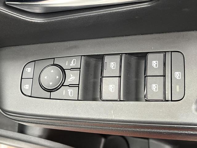 セレナ e-パワー ハイウェイスターV 純正12.3型ナビ 両側電動ドア 後席モニター 全周囲カメラ プロパイロット 衝突被害軽減システム コーナーセンサー スマートキー LEDヘッド ビルトインETC オートハイビーム オートライト(56枚目)