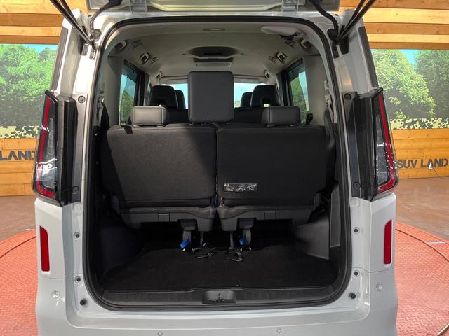 セレナ e-パワー ハイウェイスターV 純正12.3型ナビ 両側電動ドア 後席モニター 全周囲カメラ プロパイロット 衝突被害軽減システム コーナーセンサー スマートキー LEDヘッド ビルトインETC オートハイビーム オートライト(61枚目)