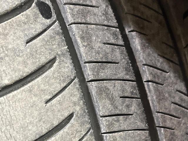 ヴェゼル ハイブリッドX 純正SDナビ シティブレーキアクティブシステム バックカメラ 禁煙車 スマートキー LEDヘッド クルコン オートライト オートエアコン 純正16インチアルミ Bluetooth CD DVD再生(61枚目)