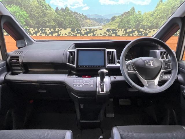 ステップワゴンスパーダ Ｚ　クールスピリット　４ＷＤ　両側電動スライド　９型純正ナビ　バックカメラ　禁煙車　ハーフレザーシート　スマートキー　ＨＩＤヘッド　ＥＴＣ　クルコン　オートライト　オートエアコン　１６インチＡＷ　Ｂｌｕｅｔｏｏｔｈ再生（2枚目）