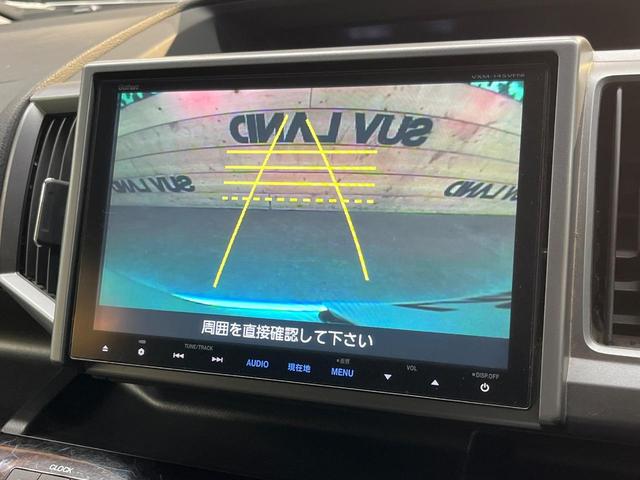 ステップワゴンスパーダ Ｚ　クールスピリット　４ＷＤ　両側電動スライド　９型純正ナビ　バックカメラ　禁煙車　ハーフレザーシート　スマートキー　ＨＩＤヘッド　ＥＴＣ　クルコン　オートライト　オートエアコン　１６インチＡＷ　Ｂｌｕｅｔｏｏｔｈ再生（5枚目）