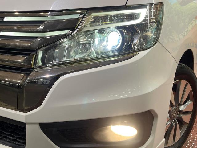 ステップワゴンスパーダ Ｚ　クールスピリット　４ＷＤ　両側電動スライド　９型純正ナビ　バックカメラ　禁煙車　ハーフレザーシート　スマートキー　ＨＩＤヘッド　ＥＴＣ　クルコン　オートライト　オートエアコン　１６インチＡＷ　Ｂｌｕｅｔｏｏｔｈ再生（13枚目）