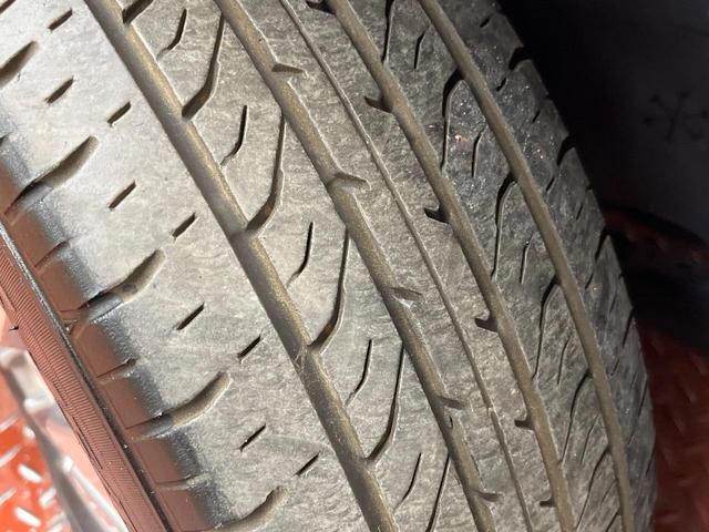 ステップワゴンスパーダ Ｚ　クールスピリット　４ＷＤ　両側電動スライド　９型純正ナビ　バックカメラ　禁煙車　ハーフレザーシート　スマートキー　ＨＩＤヘッド　ＥＴＣ　クルコン　オートライト　オートエアコン　１６インチＡＷ　Ｂｌｕｅｔｏｏｔｈ再生（32枚目）