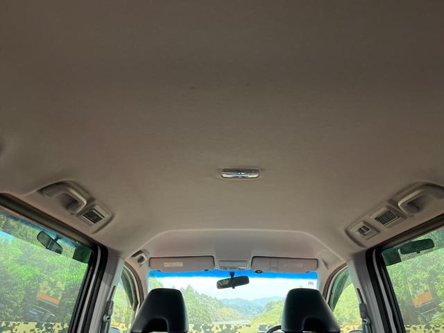 ステップワゴンスパーダ Ｚ　クールスピリット　４ＷＤ　両側電動スライド　９型純正ナビ　バックカメラ　禁煙車　ハーフレザーシート　スマートキー　ＨＩＤヘッド　ＥＴＣ　クルコン　オートライト　オートエアコン　１６インチＡＷ　Ｂｌｕｅｔｏｏｔｈ再生（41枚目）