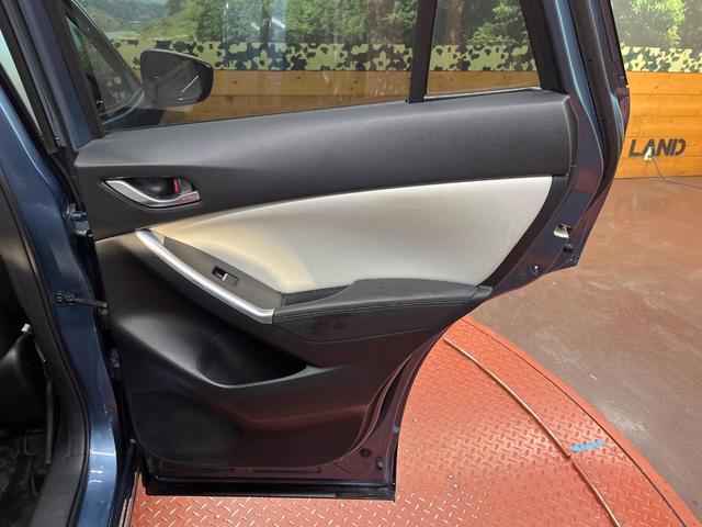 CX-5 XD Lパッケージ 4WD ディーゼル 純正ナビ バックカメラ スマートブレーキサポート レーダークルーズ 禁煙車 本革シート シートヒーター パワーシート ドラレコ コーナーセンサー レーンキープ スマートキー(52枚目)