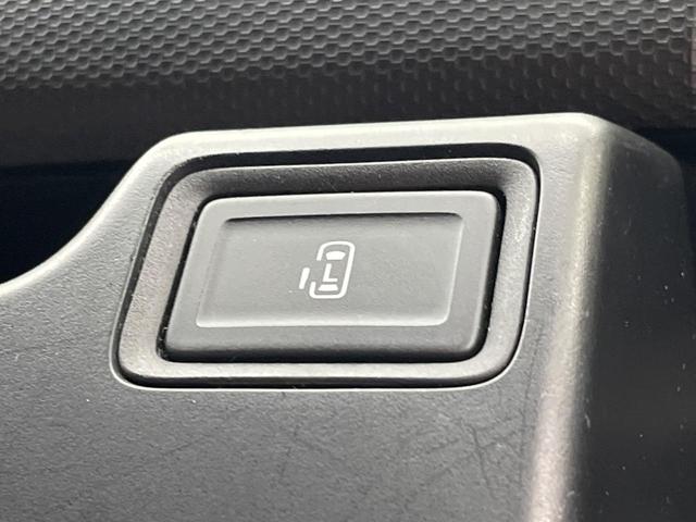 ソリオバンディット ハイブリッドMV 電動スライド SDナビ バックカメラ 禁煙車 運転席シートヒーター スマートキー LEDヘッド ETC オートライト オートエアコン 15AW Bluetooth再生 フルセグ 革巻きステアリング(3枚目)