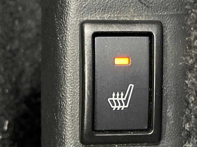 ソリオバンディット ハイブリッドMV 電動スライド SDナビ バックカメラ 禁煙車 運転席シートヒーター スマートキー LEDヘッド ETC オートライト オートエアコン 15AW Bluetooth再生 フルセグ 革巻きステアリング(6枚目)