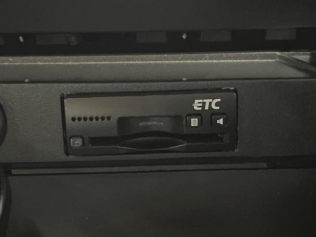 ソリオバンディット ハイブリッドMV 電動スライド SDナビ バックカメラ 禁煙車 運転席シートヒーター スマートキー LEDヘッド ETC オートライト オートエアコン 15AW Bluetooth再生 フルセグ 革巻きステアリング(7枚目)