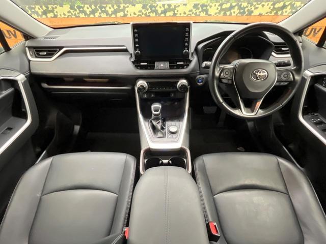 RAV4 G Zパッケージ 4WD 全周囲カメラ セーフティセンス レーダークルーズ 禁煙車 電動リアゲート 前席シートヒーター パワーシート ドラレコ コーナーセンサー スマートキー LEDヘッド ETC オートハイビーム(2枚目)