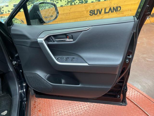 RAV4 G Zパッケージ 4WD 全周囲カメラ セーフティセンス レーダークルーズ 禁煙車 電動リアゲート 前席シートヒーター パワーシート ドラレコ コーナーセンサー スマートキー LEDヘッド ETC オートハイビーム(54枚目)