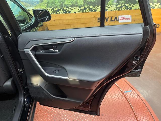 RAV4 G Zパッケージ 4WD 全周囲カメラ セーフティセンス レーダークルーズ 禁煙車 電動リアゲート 前席シートヒーター パワーシート ドラレコ コーナーセンサー スマートキー LEDヘッド ETC オートハイビーム(56枚目)