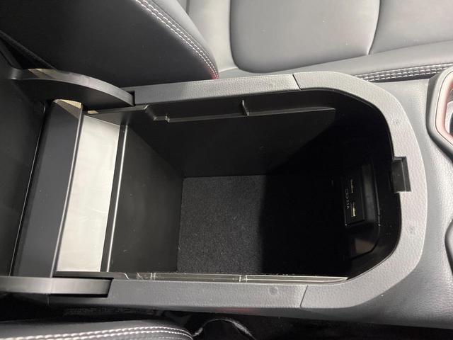 RAV4 G Zパッケージ 4WD 全周囲カメラ セーフティセンス レーダークルーズ 禁煙車 電動リアゲート 前席シートヒーター パワーシート ドラレコ コーナーセンサー スマートキー LEDヘッド ETC オートハイビーム(57枚目)