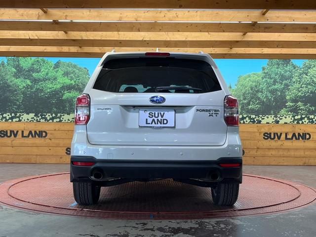 フォレスター ２．０ＸＴ　アイサイト　４ＷＤ　バックカメラ　アイサイト　レーダークルーズ　禁煙車　ハーフレザーシート　シートヒーター　パワーシート　コーナーセンサー　スマートキー　ＨＩＤヘッド　ルーフレール　ディスプレイオーディオ（15枚目）