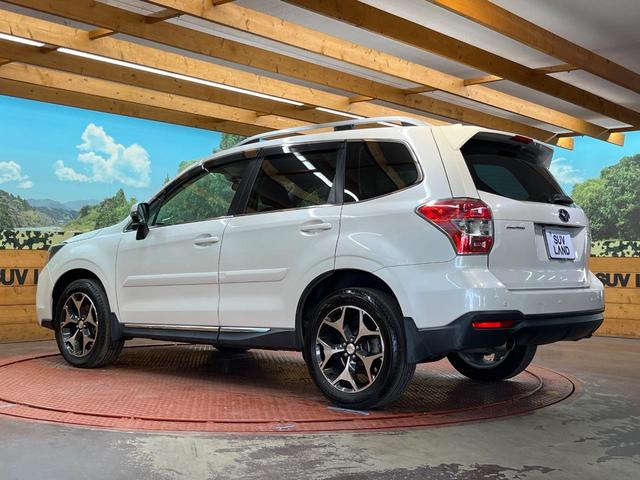 フォレスター ２．０ＸＴ　アイサイト　４ＷＤ　バックカメラ　アイサイト　レーダークルーズ　禁煙車　ハーフレザーシート　シートヒーター　パワーシート　コーナーセンサー　スマートキー　ＨＩＤヘッド　ルーフレール　ディスプレイオーディオ（29枚目）