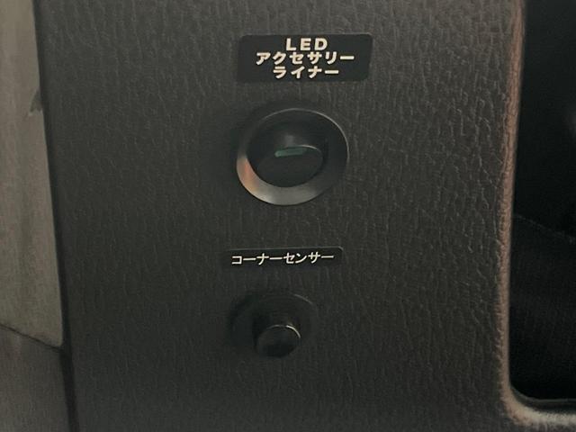 フォレスター ２．０ＸＴ　アイサイト　４ＷＤ　バックカメラ　アイサイト　レーダークルーズ　禁煙車　ハーフレザーシート　シートヒーター　パワーシート　コーナーセンサー　スマートキー　ＨＩＤヘッド　ルーフレール　ディスプレイオーディオ（40枚目）