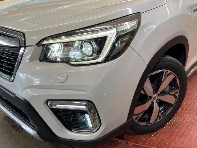 フォレスター アドバンス　４ＷＤ　８型純正ナビ　バックカメラ　アイサイト　レーダークルーズ　禁煙車　パワーバックドア　ハーフレザーシート　シートヒーター　パワーシート　ドラレコ　コーナーセンサー　レーンキープ　スマートキー（12枚目）