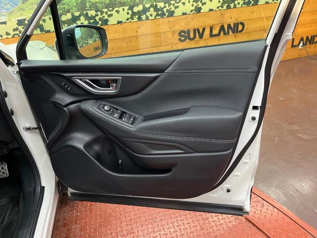 フォレスター アドバンス　４ＷＤ　８型純正ナビ　バックカメラ　アイサイト　レーダークルーズ　禁煙車　パワーバックドア　ハーフレザーシート　シートヒーター　パワーシート　ドラレコ　コーナーセンサー　レーンキープ　スマートキー（62枚目）