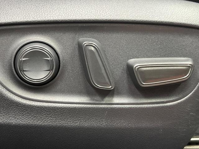 RAV4 ハイブリッドG 4WD 純正ナビ バックカメラ セーフティセンス 100V電源 レーダークルーズ 電動リアゲート 前席シートヒーター パワーシート 前後ドラレコ コーナーセンサー スマートキー LEDヘッド ETC(37枚目)