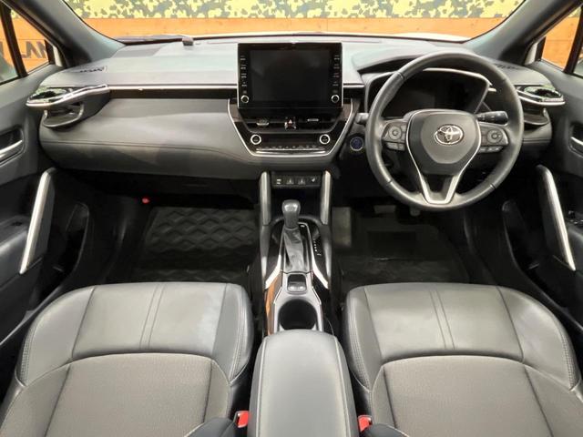 カローラクロス ハイブリッド Z 4WD パノラマルーフ 純正9型ナビ 全周囲カメラ 寒冷地仕様 AC100V電源 トヨタセーフティセンス レーダークルーズ 禁煙車 パワーバックドア ハーフレザーシート 運転席パワーシート ETC(2枚目)