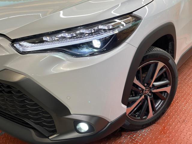 カローラクロス ハイブリッド Z 4WD パノラマルーフ 純正9型ナビ 全周囲カメラ 寒冷地仕様 AC100V電源 トヨタセーフティセンス レーダークルーズ 禁煙車 パワーバックドア ハーフレザーシート 運転席パワーシート ETC(12枚目)
