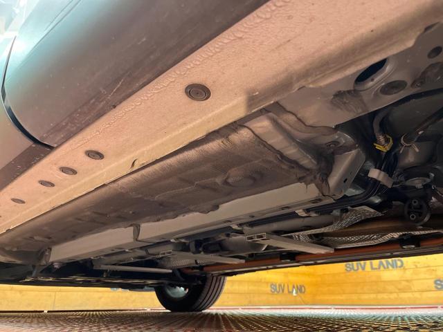 カローラクロス ハイブリッド Z 4WD パノラマルーフ 純正9型ナビ 全周囲カメラ 寒冷地仕様 AC100V電源 トヨタセーフティセンス レーダークルーズ 禁煙車 パワーバックドア ハーフレザーシート 運転席パワーシート ETC(22枚目)