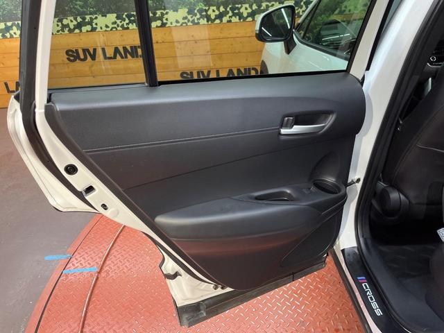 カローラクロス ハイブリッド Z 4WD パノラマルーフ 純正9型ナビ 全周囲カメラ 寒冷地仕様 AC100V電源 トヨタセーフティセンス レーダークルーズ 禁煙車 パワーバックドア ハーフレザーシート 運転席パワーシート ETC(57枚目)