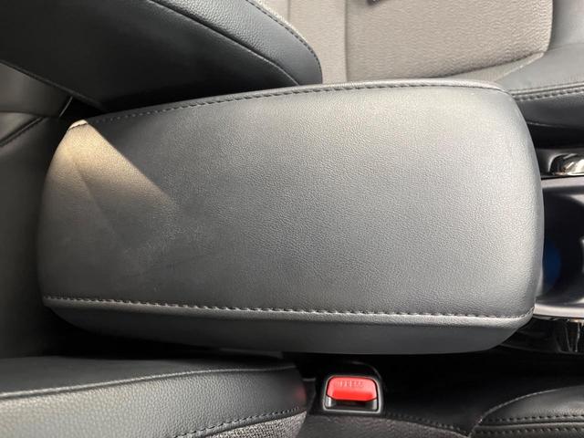 カローラクロス ハイブリッド Z 4WD パノラマルーフ 純正9型ナビ 全周囲カメラ 寒冷地仕様 AC100V電源 トヨタセーフティセンス レーダークルーズ 禁煙車 パワーバックドア ハーフレザーシート 運転席パワーシート ETC(60枚目)