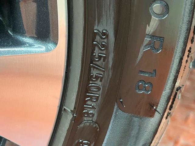 カローラクロス ハイブリッド Z パノラマルーフ 純正10.5型ナビ付ディスプレイオーディオ 全周囲カメラ レーダークルーズ 電動リアゲート ハーフレザーシート パワーシート ドラレコ コーナーセンサー スマートキー LEDヘッド(30枚目)