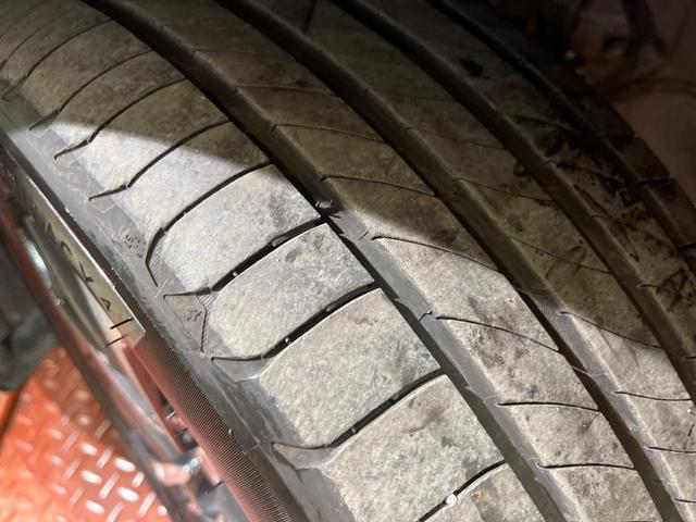 カローラクロス ハイブリッド Z パノラマルーフ 純正10.5型ナビ付ディスプレイオーディオ 全周囲カメラ レーダークルーズ 電動リアゲート ハーフレザーシート パワーシート ドラレコ コーナーセンサー スマートキー LEDヘッド(31枚目)