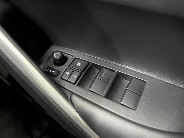 カローラクロス ハイブリッド Z パノラマルーフ 純正10.5型ナビ付ディスプレイオーディオ 全周囲カメラ レーダークルーズ 電動リアゲート ハーフレザーシート パワーシート ドラレコ コーナーセンサー スマートキー LEDヘッド(45枚目)
