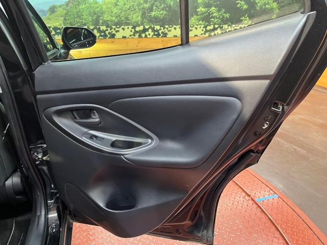 ヤリスクロス G 純正8型ナビ バックカメラ BSM レーダークルーズ セーフティセンス ドラレコ コーナーセンサー スマートキー LEDヘッド ビルトインETC オートハイビーム オートライト オートエアコン(52枚目)