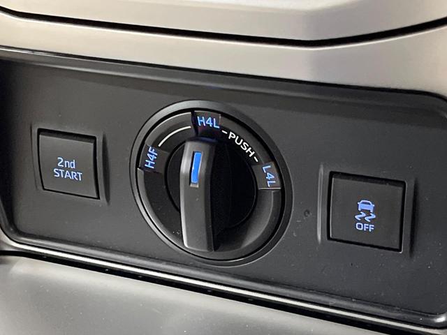 ランドクルーザープラド TX Lパッケージ 4WD 7人乗り サンルーフ 9型BIGX バックカメラ ベージュ革シート ルーフレール 純正19インチアルミ ETC 禁煙車 LEDヘッド オートライト クリアランスソナー レーダークルーズ(6枚目)