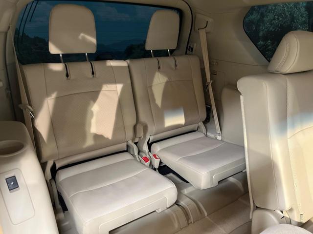 ランドクルーザープラド TX Lパッケージ 4WD 7人乗り サンルーフ 9型BIGX バックカメラ ベージュ革シート ルーフレール 純正19インチアルミ ETC 禁煙車 LEDヘッド オートライト クリアランスソナー レーダークルーズ(10枚目)