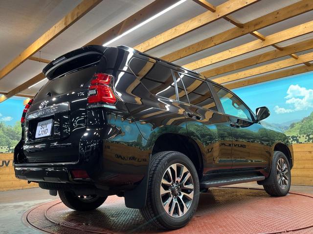 ランドクルーザープラド TX Lパッケージ 4WD 7人乗り サンルーフ 9型BIGX バックカメラ ベージュ革シート ルーフレール 純正19インチアルミ ETC 禁煙車 LEDヘッド オートライト クリアランスソナー レーダークルーズ(17枚目)