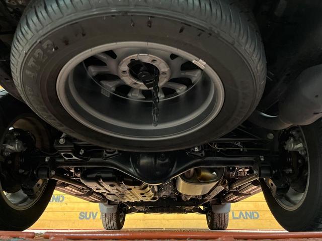 ランドクルーザープラド TX Lパッケージ 4WD 7人乗り サンルーフ 9型BIGX バックカメラ ベージュ革シート ルーフレール 純正19インチアルミ ETC 禁煙車 LEDヘッド オートライト クリアランスソナー レーダークルーズ(19枚目)