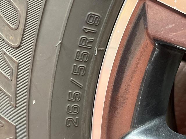 ランドクルーザープラド TX Lパッケージ 4WD 7人乗り サンルーフ 9型BIGX バックカメラ ベージュ革シート ルーフレール 純正19インチアルミ ETC 禁煙車 LEDヘッド オートライト クリアランスソナー レーダークルーズ(24枚目)