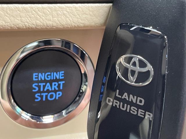 ランドクルーザープラド TX Lパッケージ 4WD 7人乗り サンルーフ 9型BIGX バックカメラ ベージュ革シート ルーフレール 純正19インチアルミ ETC 禁煙車 LEDヘッド オートライト クリアランスソナー レーダークルーズ(45枚目)