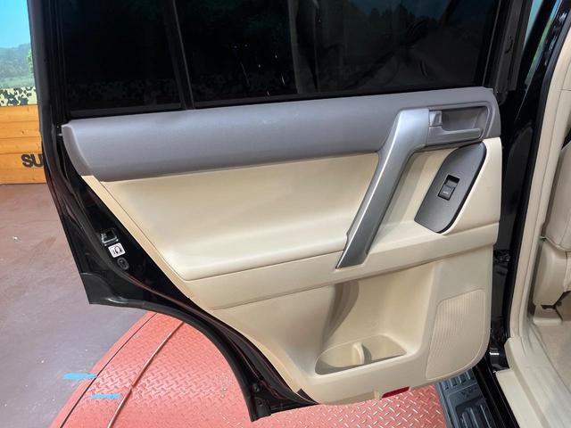 ランドクルーザープラド TX Lパッケージ 4WD 7人乗り サンルーフ 9型BIGX バックカメラ ベージュ革シート ルーフレール 純正19インチアルミ ETC 禁煙車 LEDヘッド オートライト クリアランスソナー レーダークルーズ(57枚目)