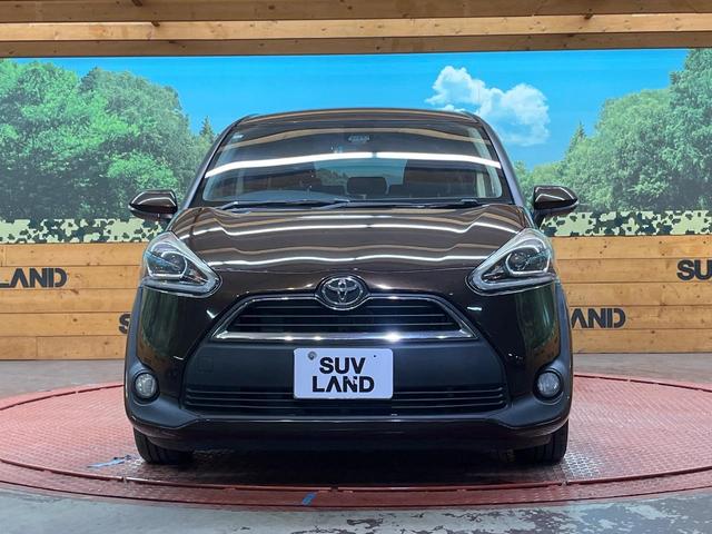 シエンタ G 純正ナビ バックカメラ 両側電動ドア セーフティセンス LEDヘッド オートライト オートハイビーム フロントフォグ スマートキー 革巻きステアリング ステアリングスイッチ(15枚目)