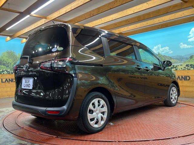 シエンタ G 純正ナビ バックカメラ 両側電動ドア セーフティセンス LEDヘッド オートライト オートハイビーム フロントフォグ スマートキー 革巻きステアリング ステアリングスイッチ(17枚目)