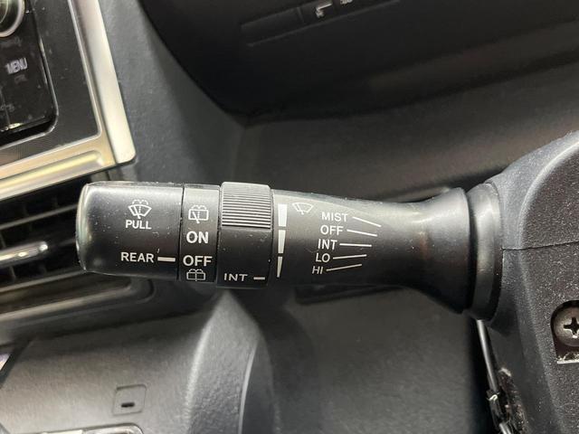 シエンタ G 純正ナビ バックカメラ 両側電動ドア セーフティセンス LEDヘッド オートライト オートハイビーム フロントフォグ スマートキー 革巻きステアリング ステアリングスイッチ(37枚目)